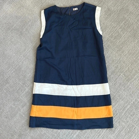 Cremieux Women’s small navy dress - Picture 1 of 5